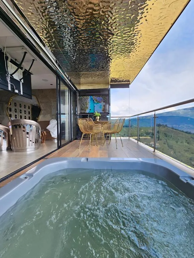 La Casa En El Aire Vila Medellín 0*,  Colômbia